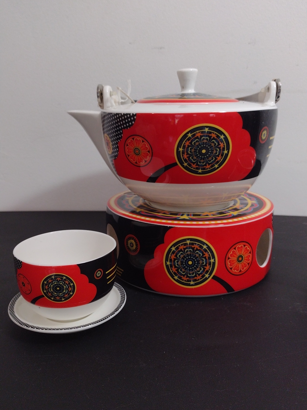 Red and Black Ceramic Teapot Set with Floral Medallion Design